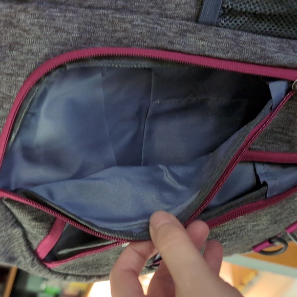 Backpack - Picture 4 of 15